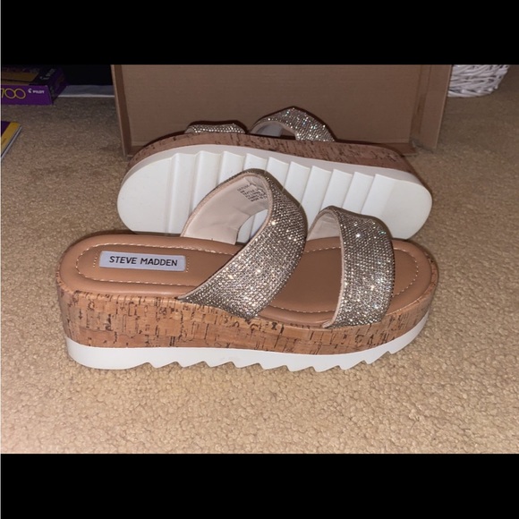 Steve Madden Sandals - Picture 3 of 5